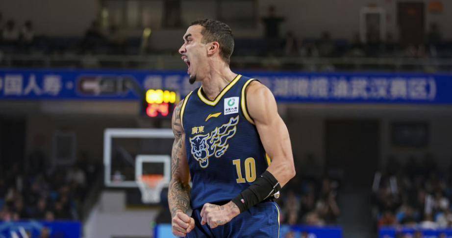 开云在线登录-北京首钢与广东男篮交战记录